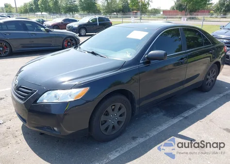 2009 Toyota Camry Xle z USA, uszkodzony, nr VIN 4T4BE46K19R127650